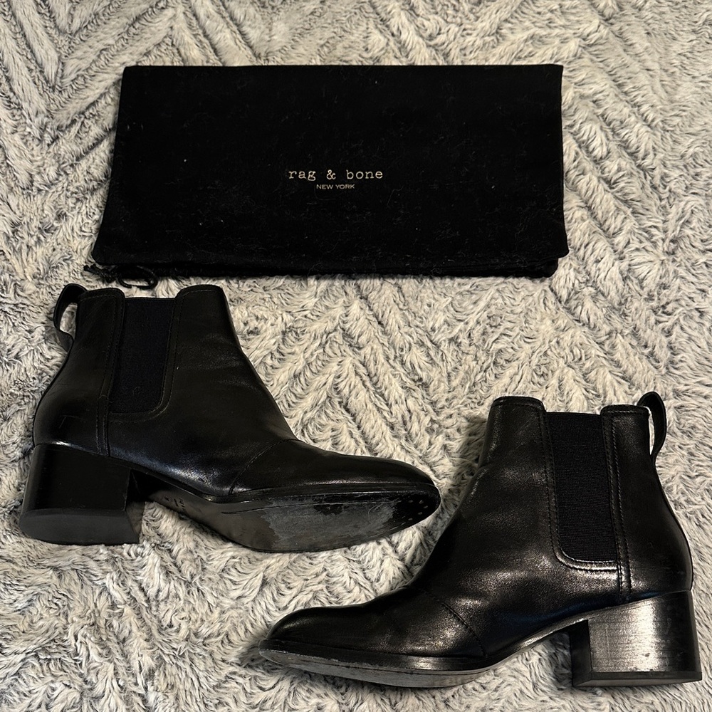 Rag & Bone Walker Black Leather Chelsea ankle Boots - Picture 2 of 7